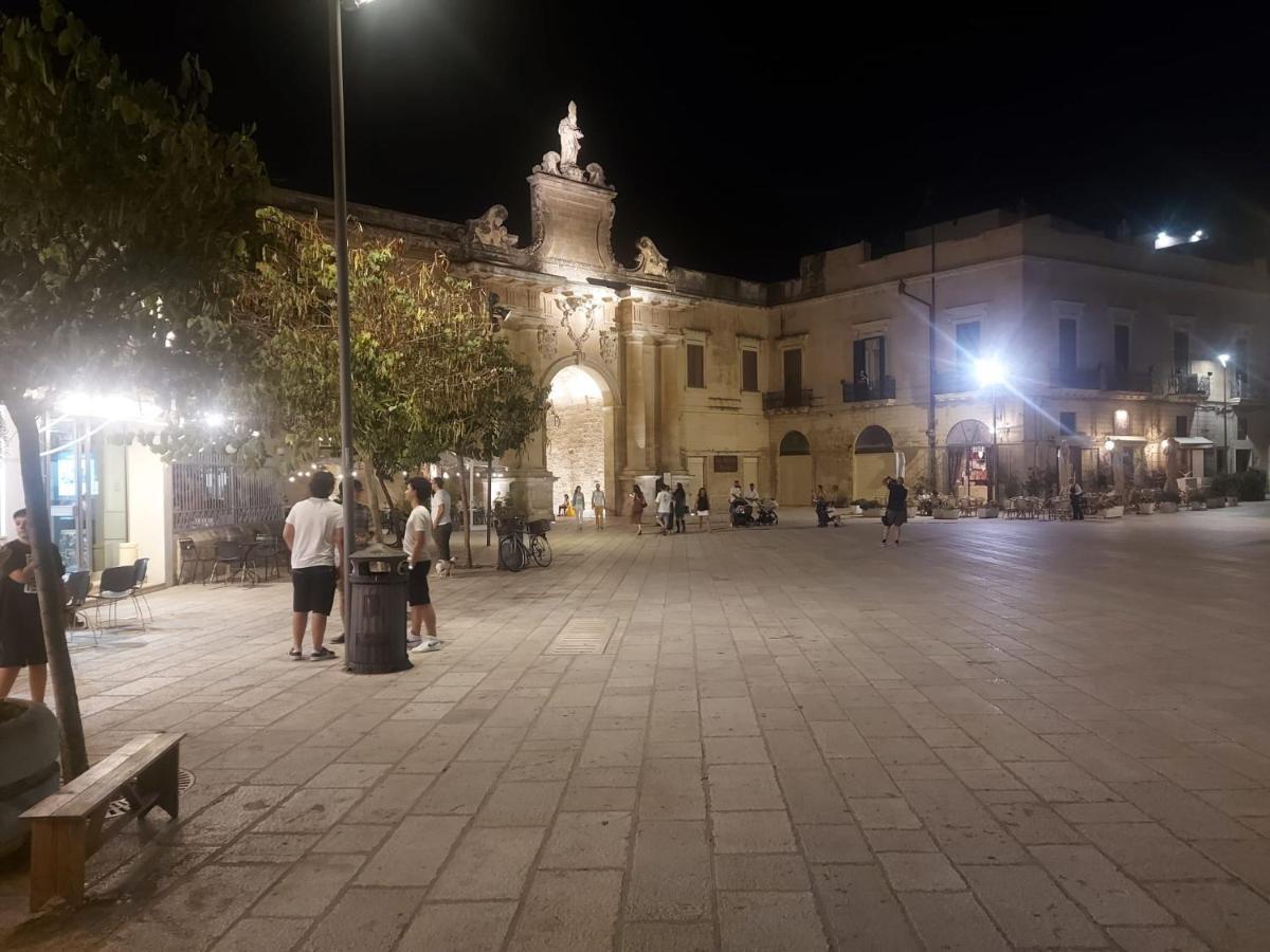 Aremu Ξενοδοχείο Λέτσε Εξωτερικό φωτογραφία
