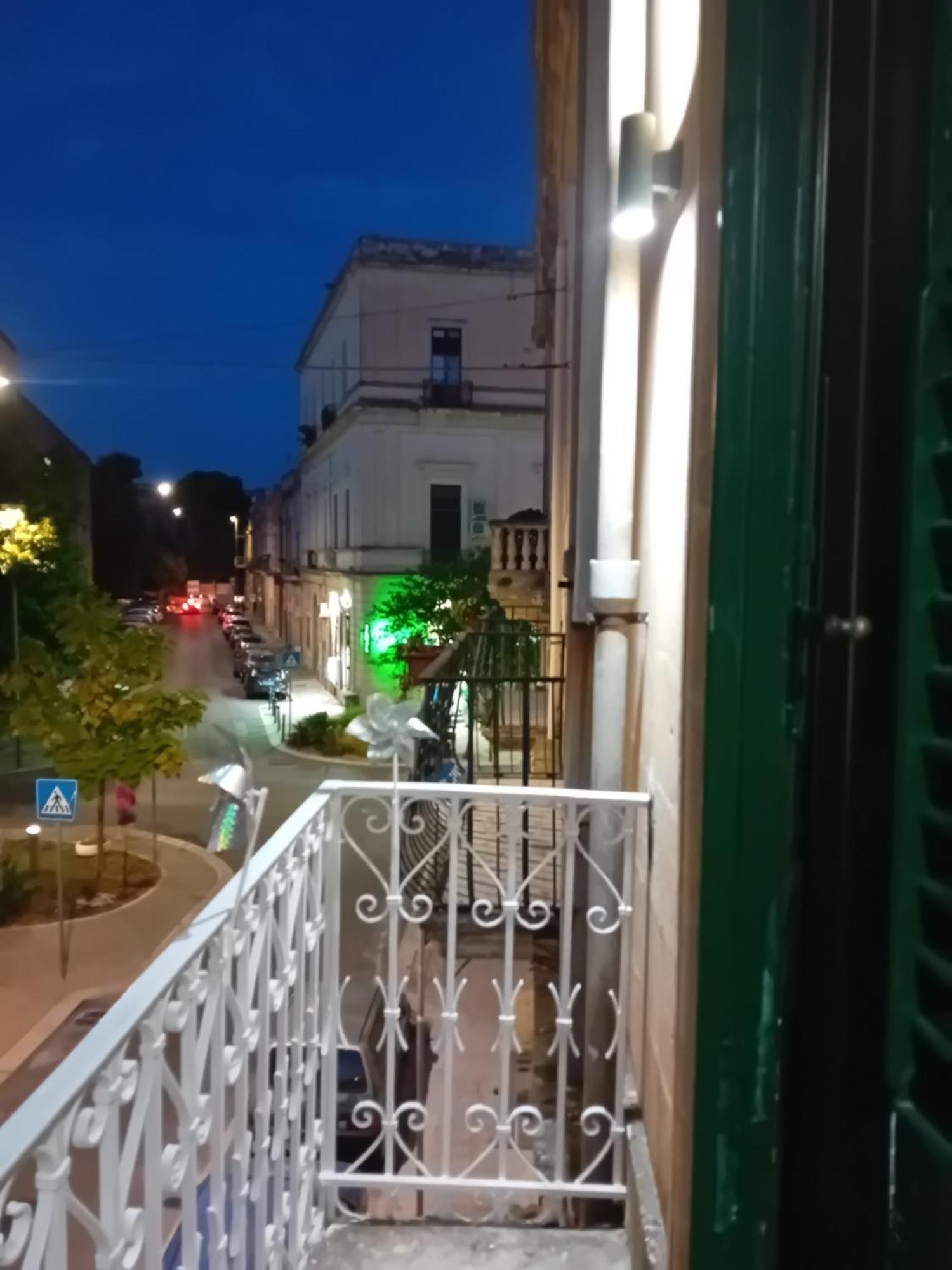 Aremu Ξενοδοχείο Λέτσε Εξωτερικό φωτογραφία